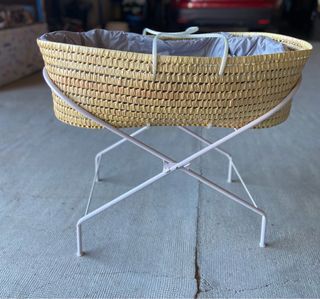 Moises cuna mimbre beve