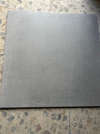 Azulejo porcelanico ideal para suelo
