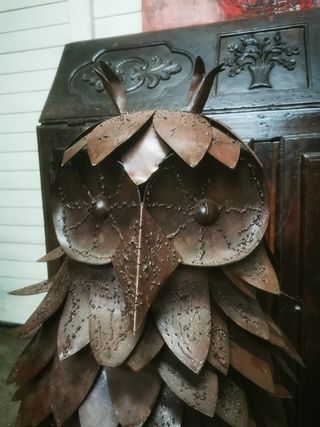 Gran buo metal. Escultura