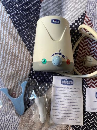 Calienta biberones marca Chicco