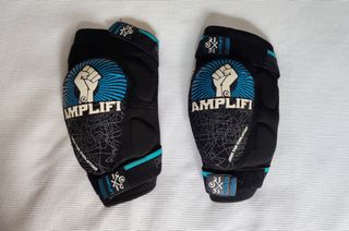 Rodilleras Amplifi (esquí, snowboard, bicicleta..