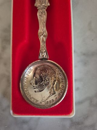 Cuchara plata Alfonso XII 1883 con funda