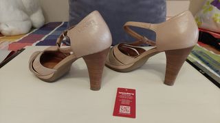 Zapatos Wonders semiabiertos
