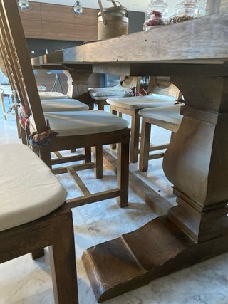 Conjunto de mesa y  10 sillas