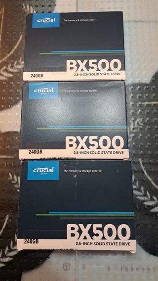 DISCOS crucial ssd de 240gb