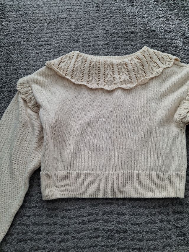 Jersey cuello bebé flores bordadas