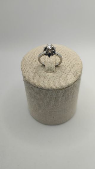 ANILLO SOLITARIO ORO BLANCO 18K CON DIAMANTE