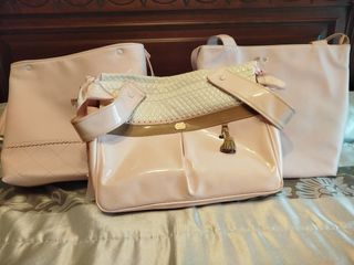 Lote de tres bolsos 