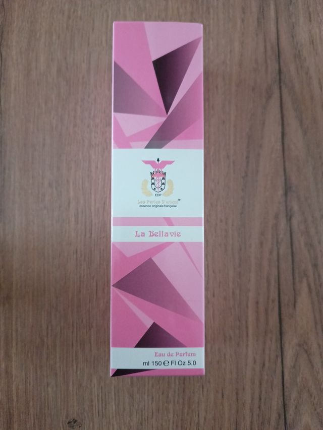 Eau de parfum spray 150 ml