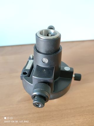 TR-AL-11D Porta prisma SOUTHGEOSYSTEMS altezza reg