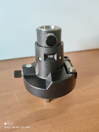 TR-AL-11D Porta prisma SOUTHGEOSYSTEMS altezza reg