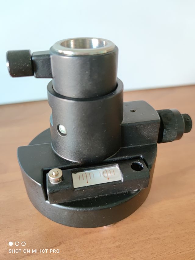 TR-AL-11D Porta prisma SOUTHGEOSYSTEMS altezza reg