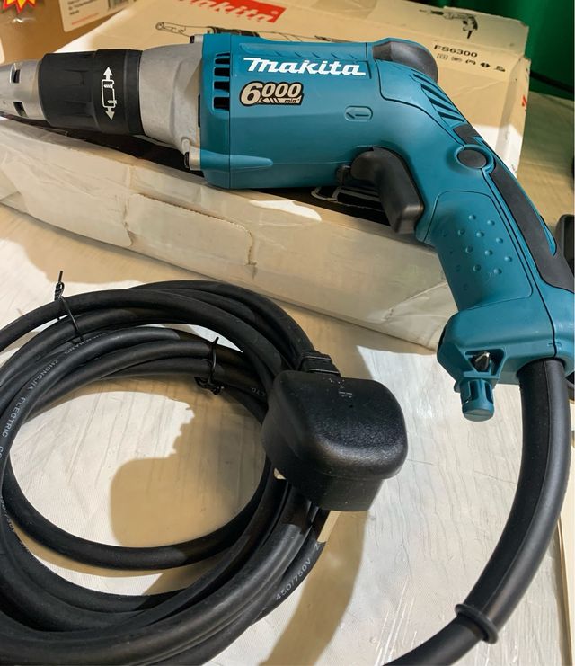 Makita FS6300  Destornillador