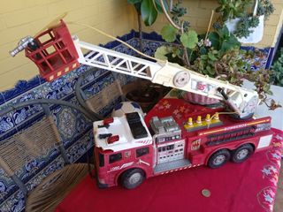 Camión de bomberos de juguete