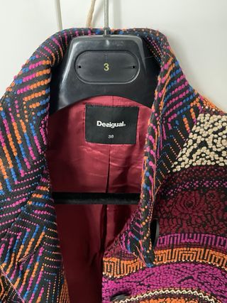 Abrigo Desigual 