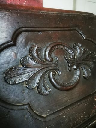 Mueble aparador. Francés. Madera