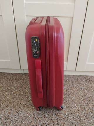 Maleta cabina roja - Delsey París.