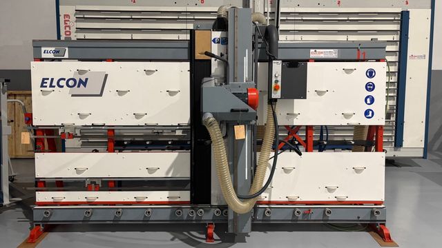 Sierra Vertical Elcon 135 RS/LIMPIO