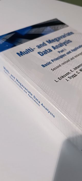 Multivariate and Megavariate Data Analysis