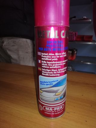 Cera Protettiva auto