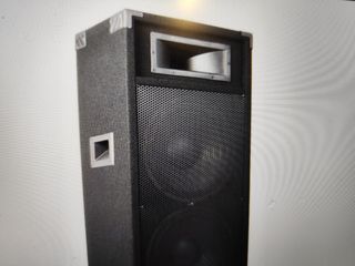 Altavox doble 15" autoamplificado