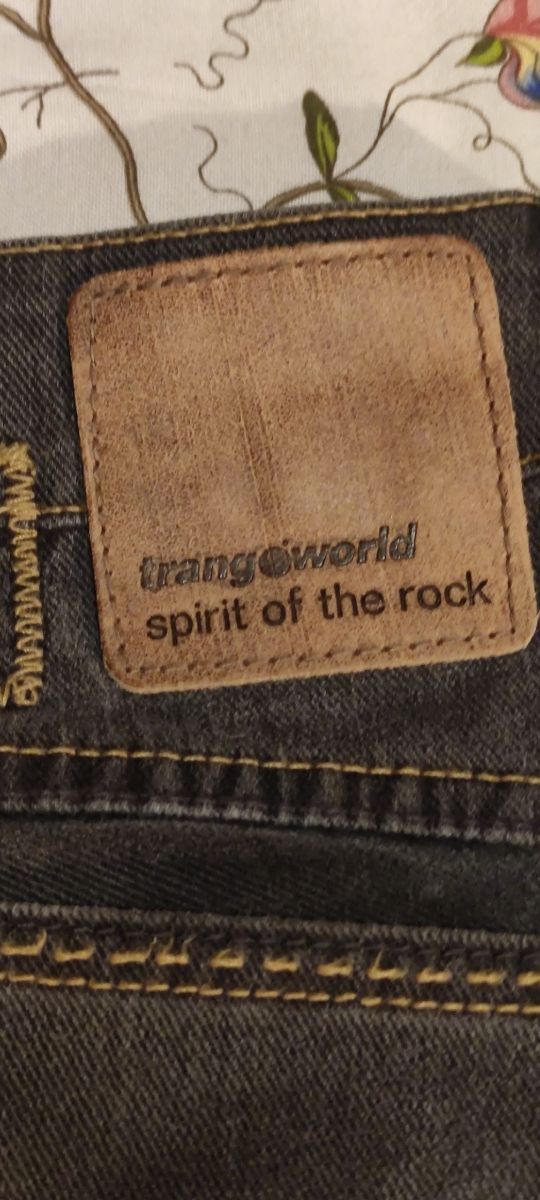 Pantalón Trango World de chica