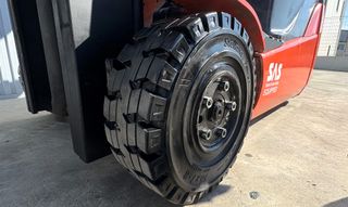 CARRETILLA ELECTRICA 1600KG BATERIA SEMINUEVO