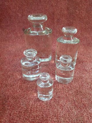 Ponderales de vidrio.