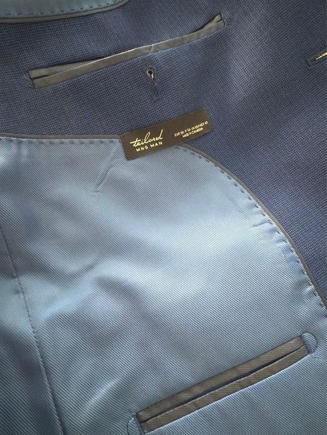 Traje Mango a estrenar