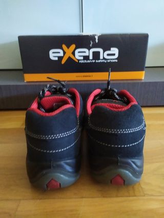 Botas - zapatos de seguridad Exena