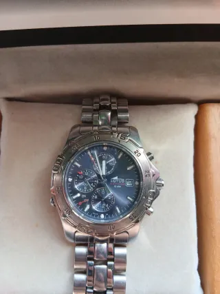 Reloj Lotus hombre Cronógrafo.