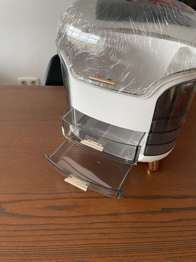 CAJA DE ALMACENAMIENTO DE COSMÉTICOS