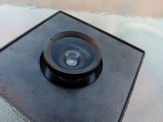 Cámara de 9x12 (4x5) Sinar con objetivo y accs.