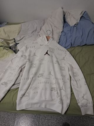 Sudadera Jordan blanca