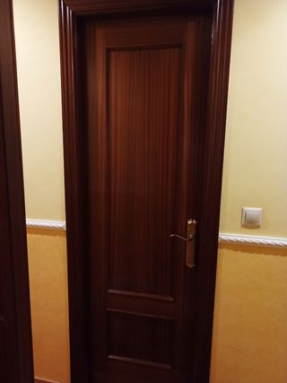 Puertas interiores casa