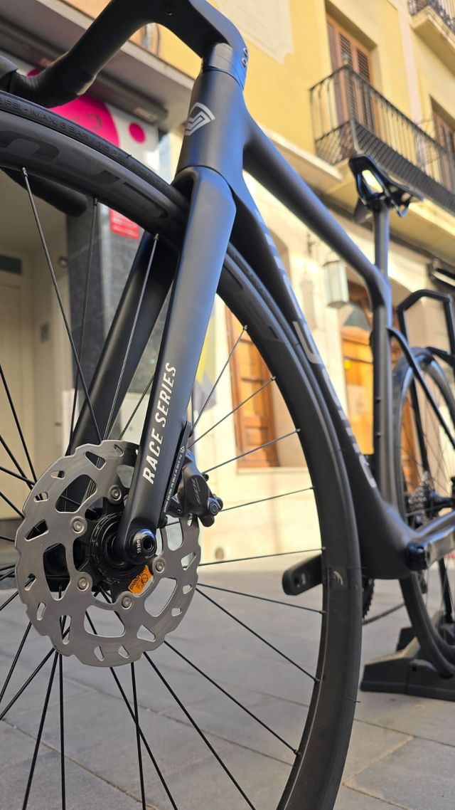 OFERTA!! Megamo Pulse elite 20 talla M