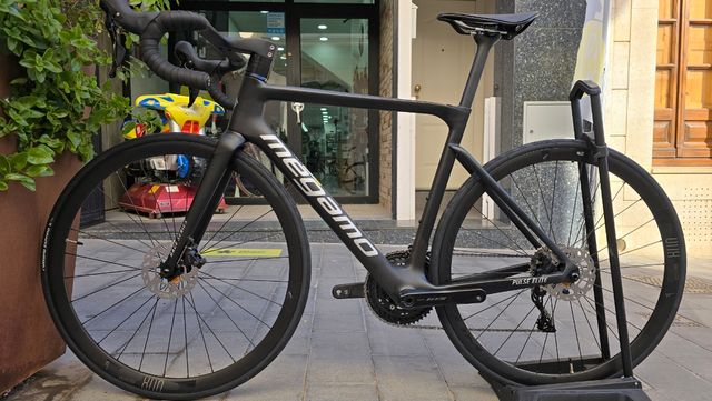 OFERTA!! Megamo Pulse elite 20 talla M