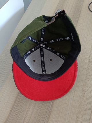 Gorra New Era verde militar