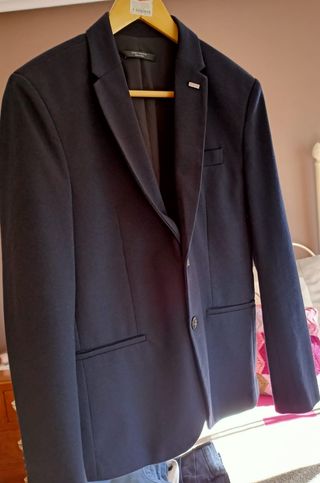 Americana ZARA y camisa