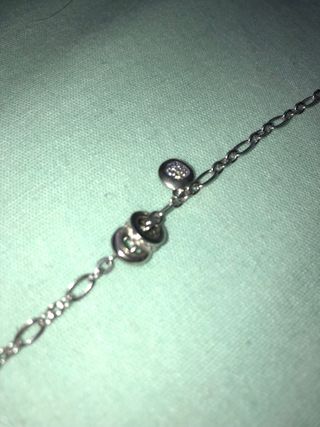 Pulsera plata con adorno