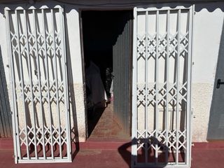 Rejas y puertas de abanico