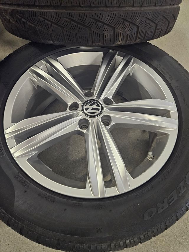 4 Llantas 18 Tiguan ORIGINALES