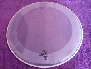 Evans 18" Clear