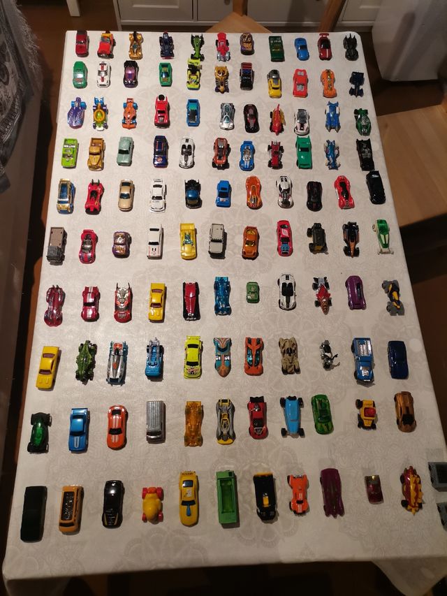Lote de Coches Hotweels