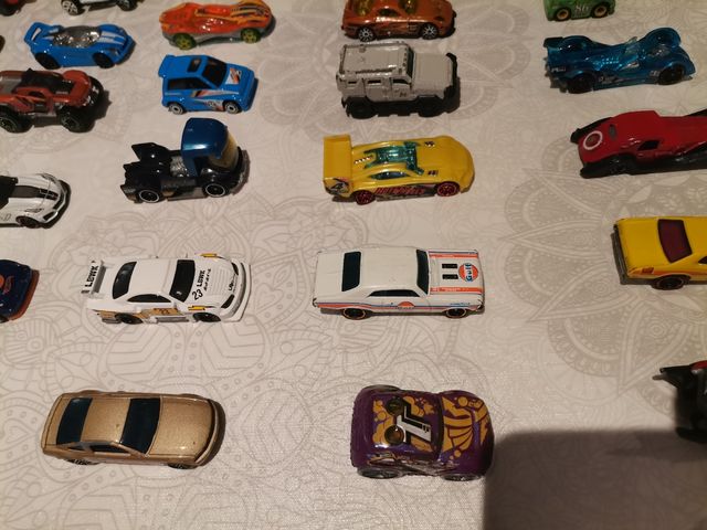 Lote de Coches Hotweels