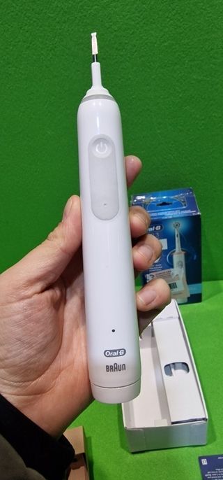 Oral-B PRO 3 3000 Sensitive Clean cepillo 00836C