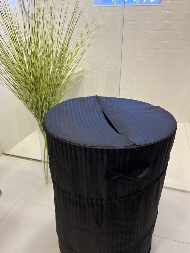 Cesto plegable para ropa