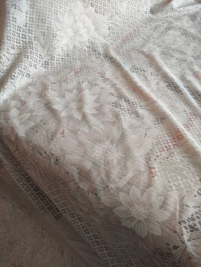 Tela de cortina calada vintage 