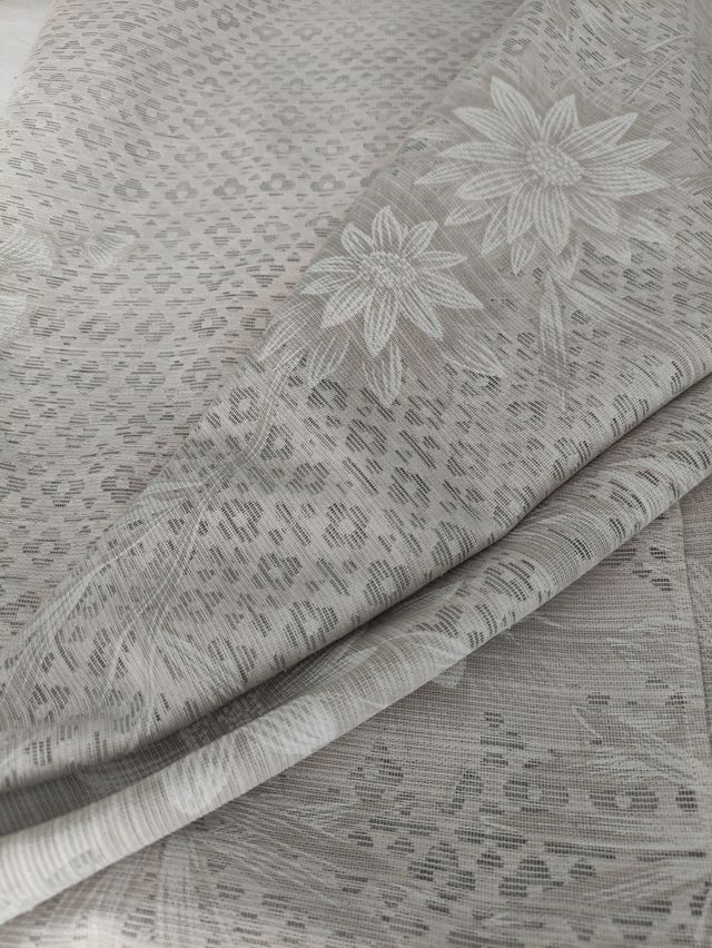 Tela de cortina calada vintage 