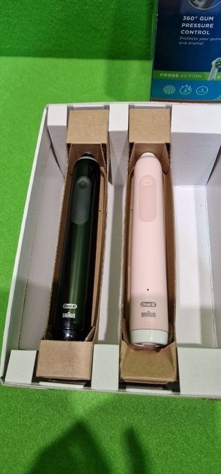 Oral-B Pro 3 3900N Cepillos de Dientes NUEVO